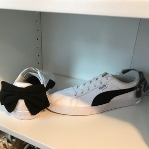 Puma Sneakers with Bow